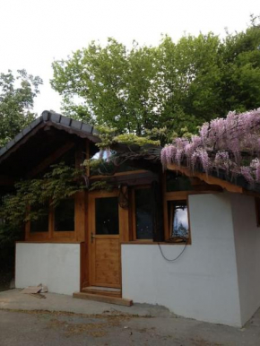SAVOIE/ petit chalet studio meublé